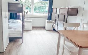 Sechsbettzimmer 